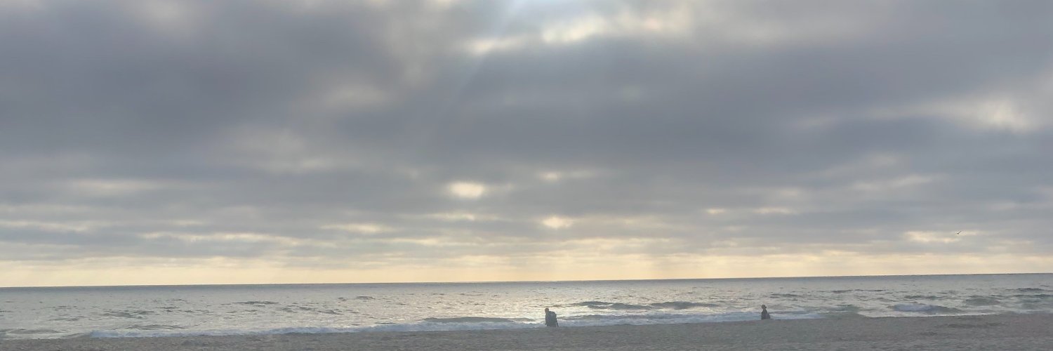 fitinthemiddle's profile banner image