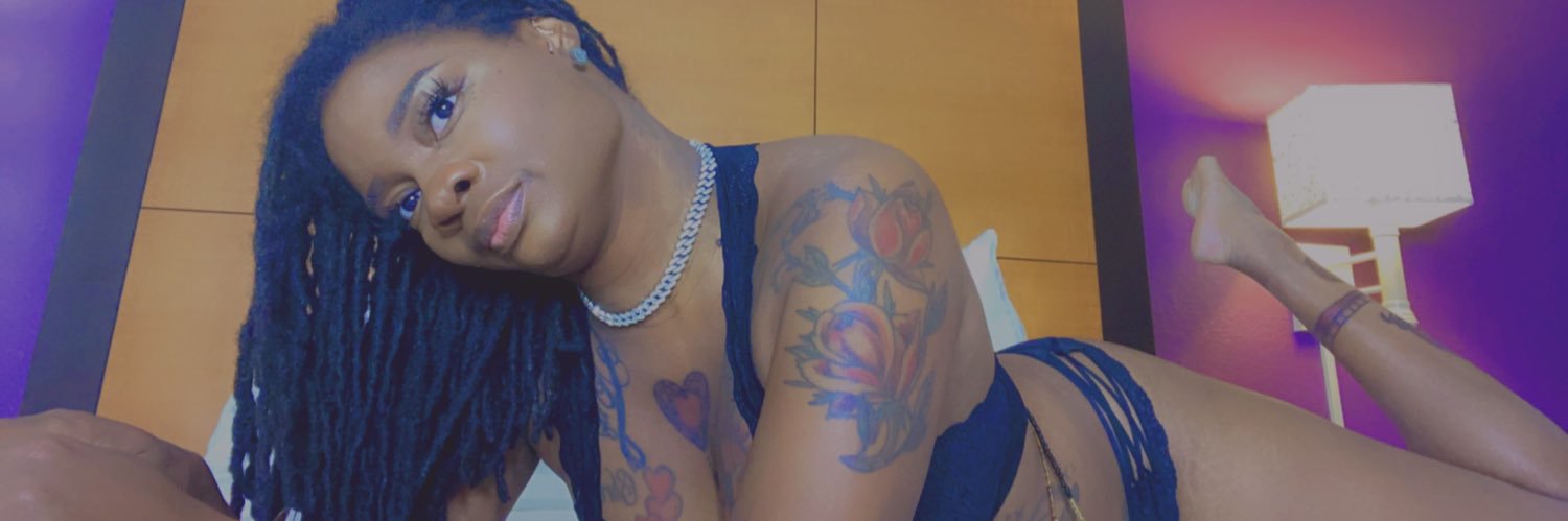 SweetTastyTweet's profile banner image