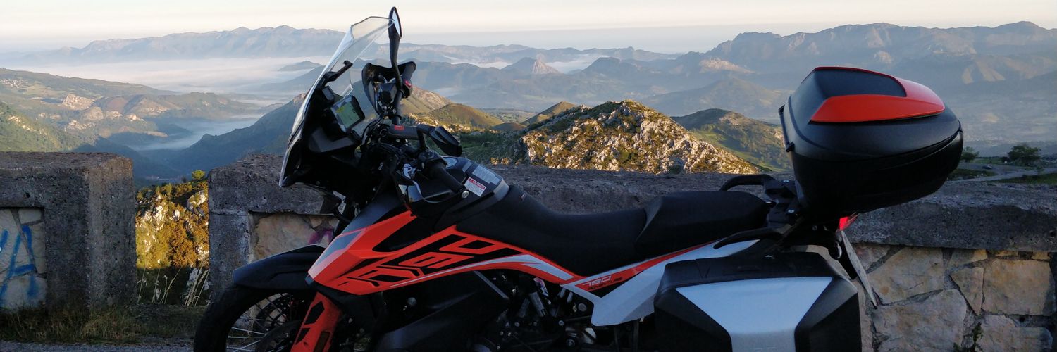 VCK235's profile banner image