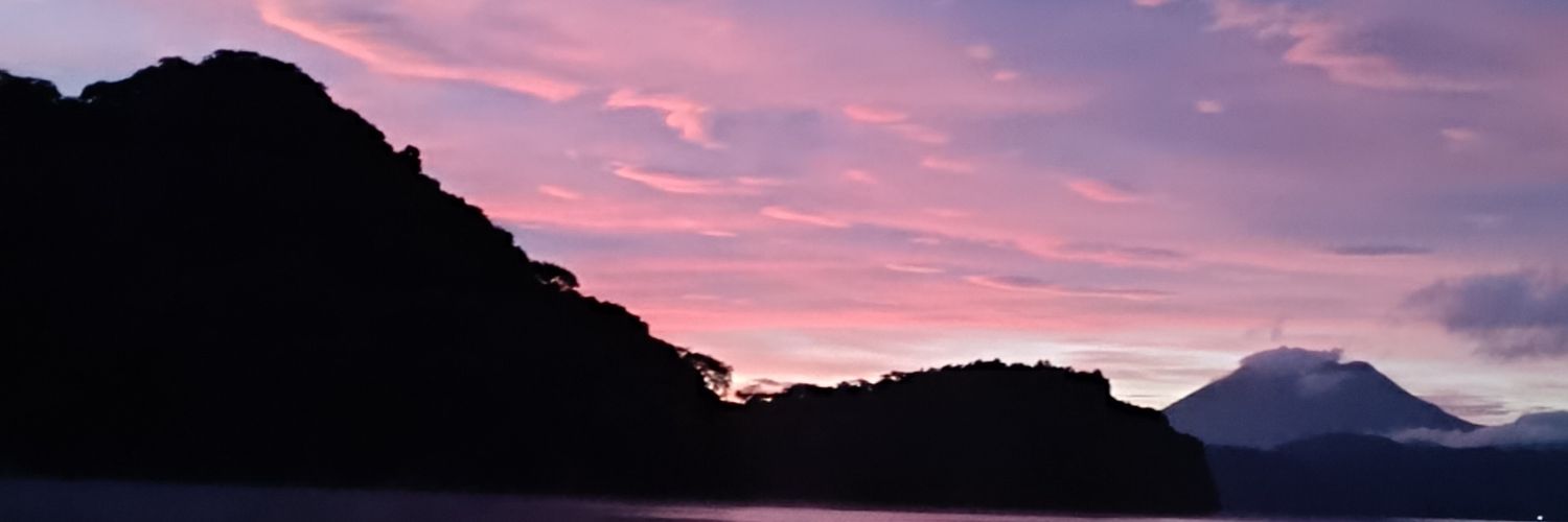 Eve_RDeras's profile banner image