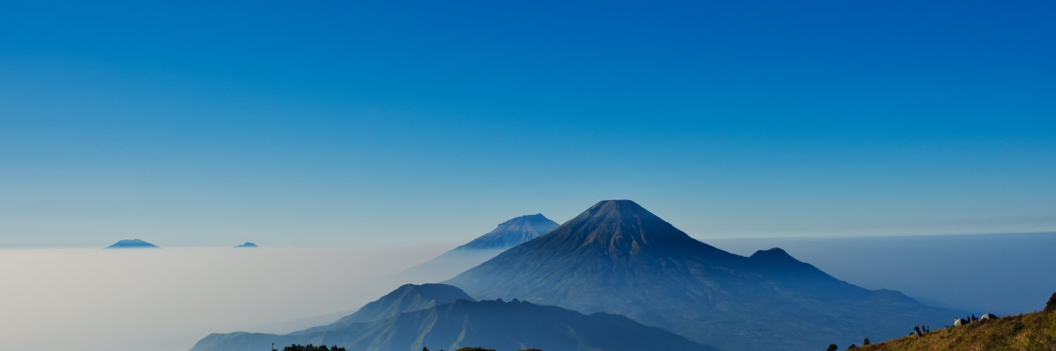 MohRizq's profile banner image