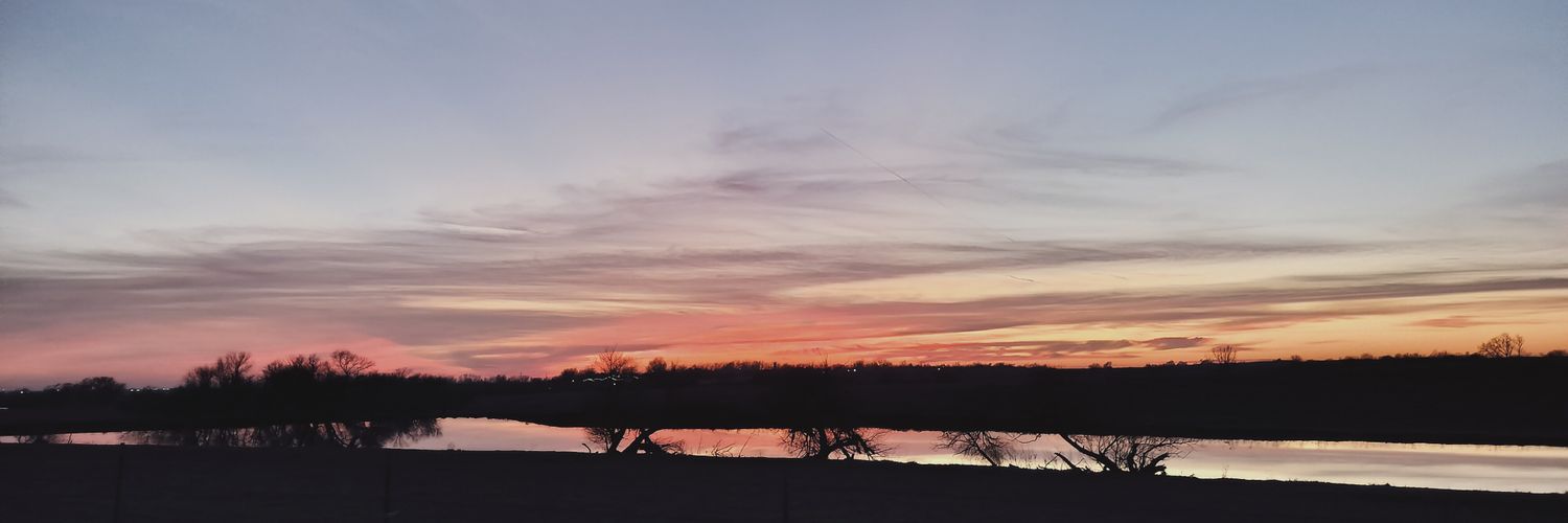 luckynumbrsevan's profile banner image