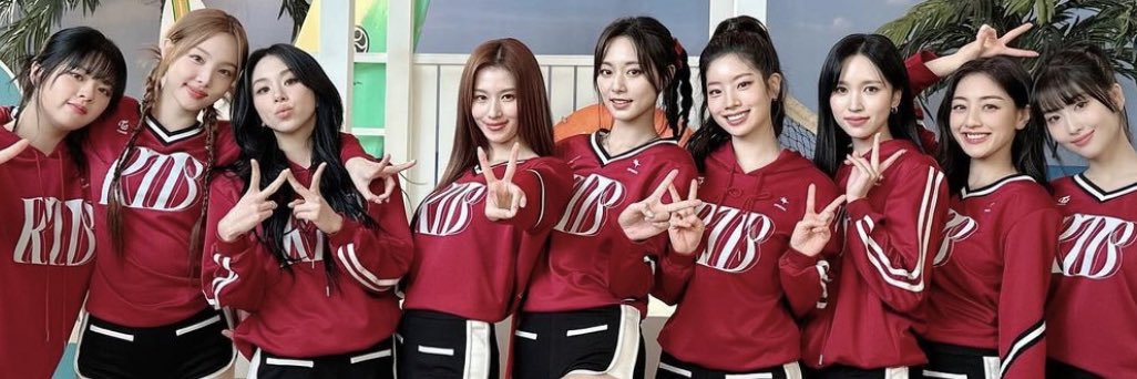 yk2011TWICE's profile banner image