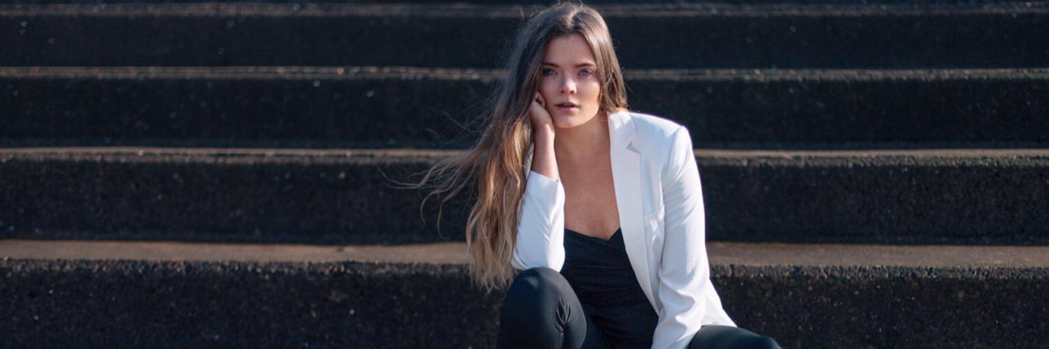 MeganElls20's profile banner image