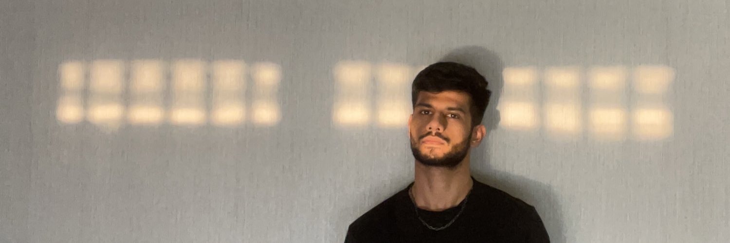 S_Bakliwal's profile banner image
