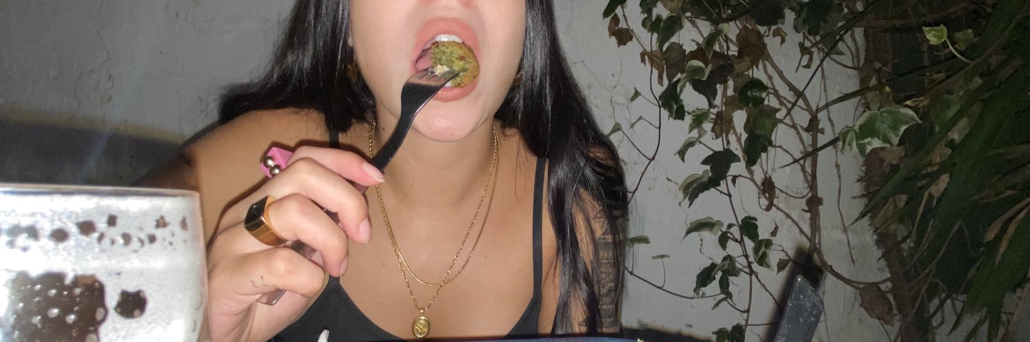laradomarco's profile banner image
