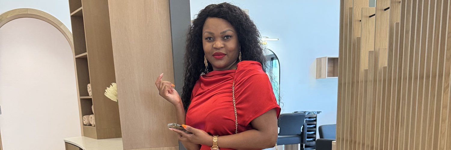 khensani1029's profile banner image