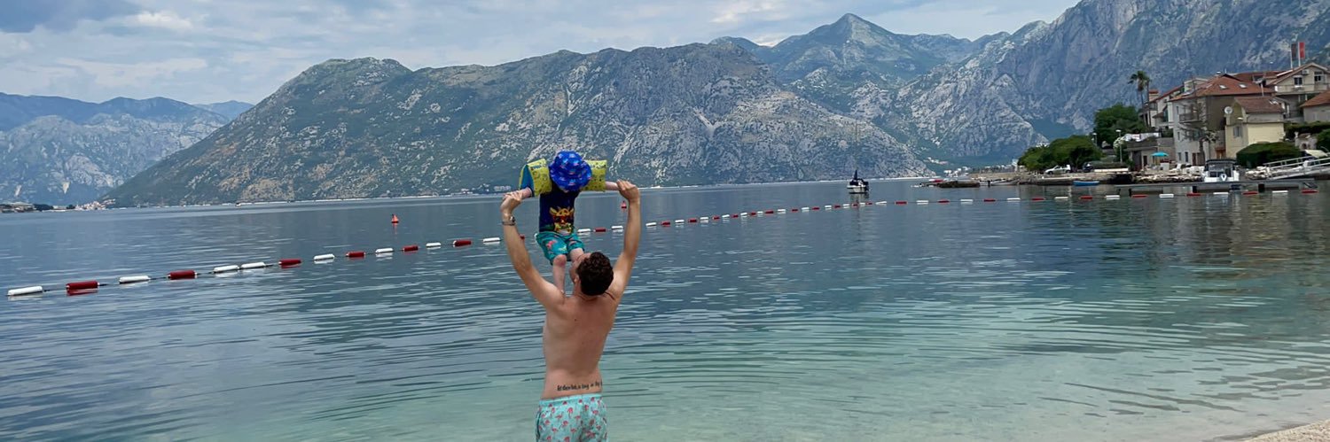 Alex 🇧🇲 banner