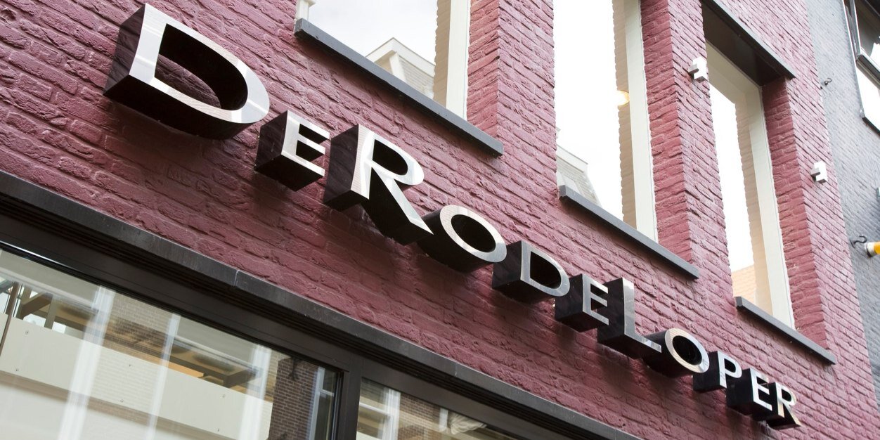 DeRodeLoperDH's profile banner image