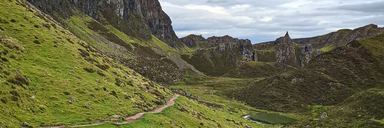 Hélène ⛰️ banner