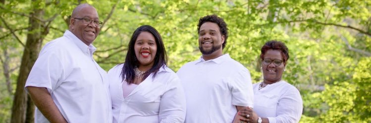 LovelyVick05's profile banner image
