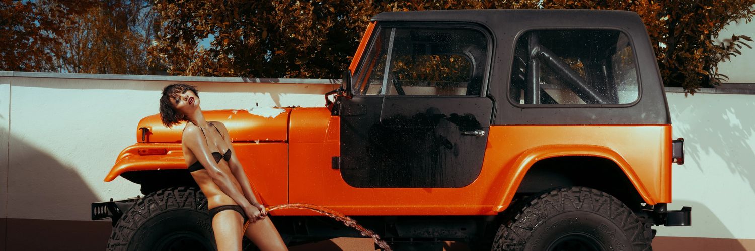 jowumm's profile banner image