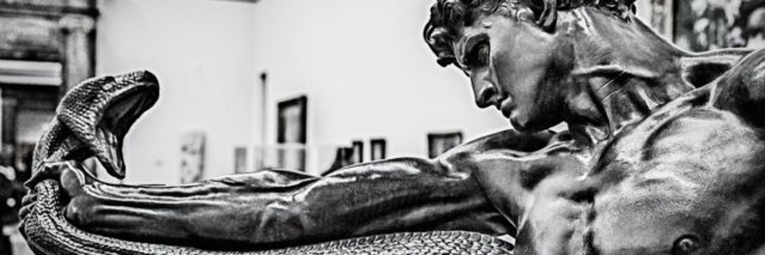 Yonibebe's profile banner image