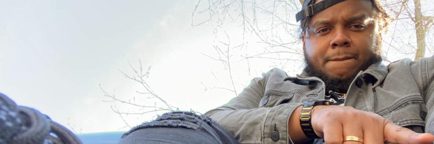 RR Timo🖤💛 banner