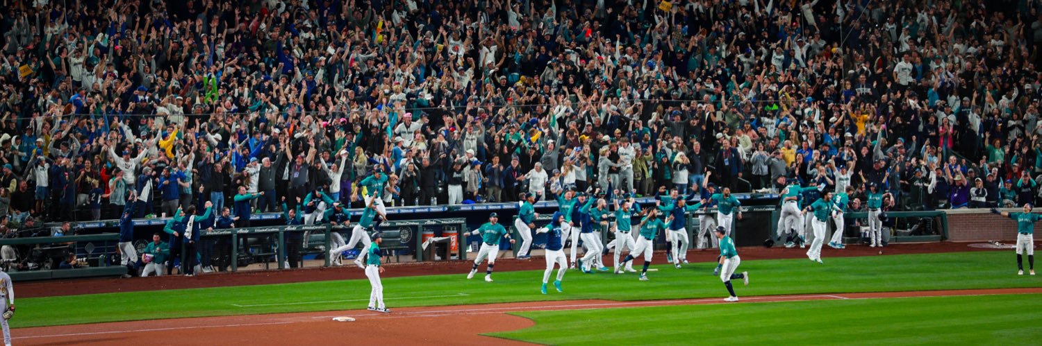 Tomonori Kinoshita banner