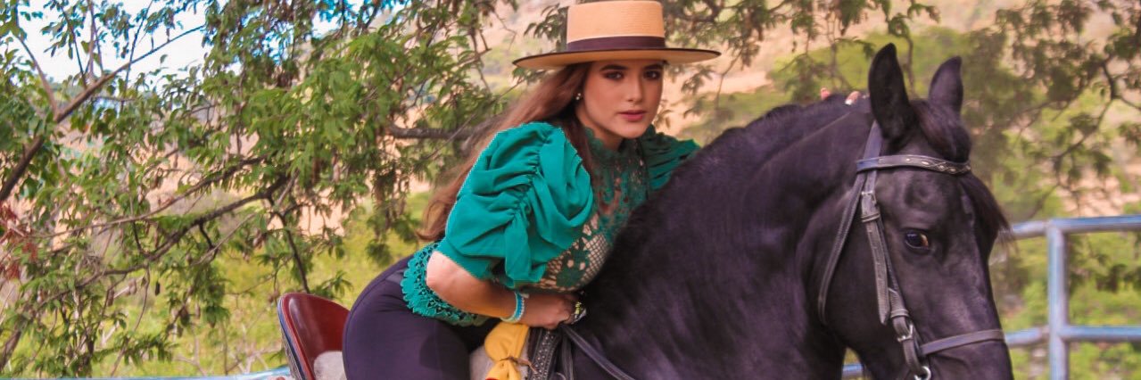 silmita_oporta's profile banner image