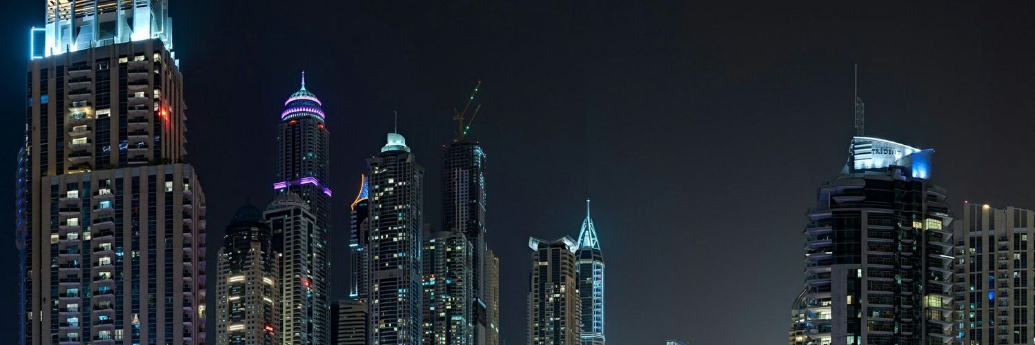izaaaV's profile banner image