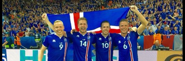 Kari Arnason Profile Banner