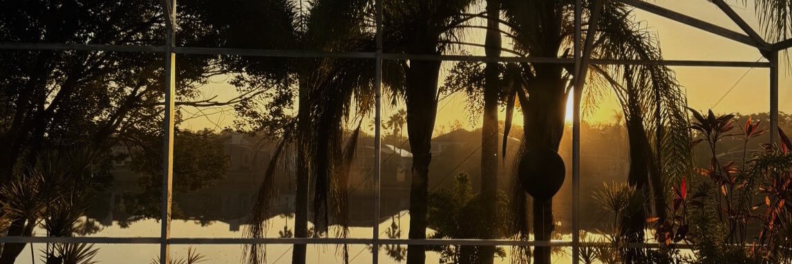 _thaisiq's profile banner image