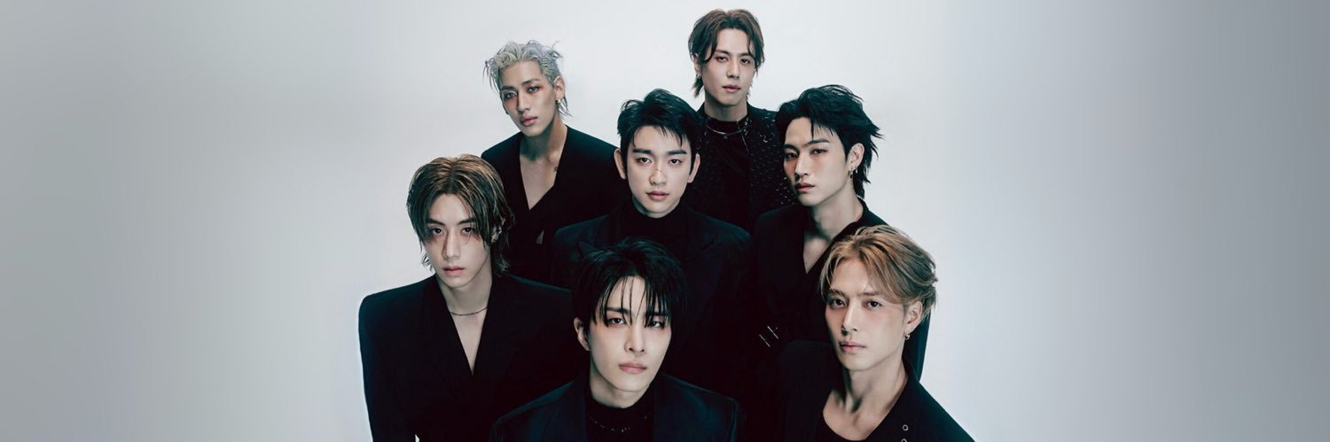 CHLOVEJS's profile banner image
