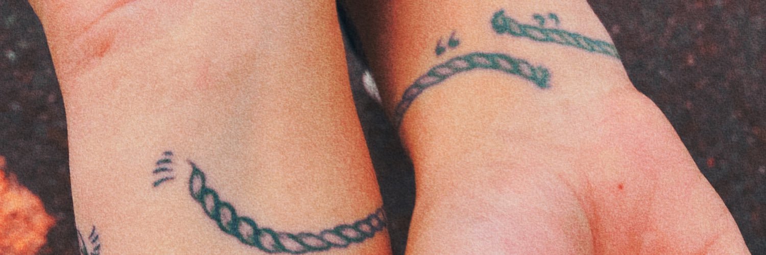 fuckinglovelwt's profile banner image