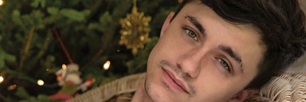 JenDemented's profile banner image