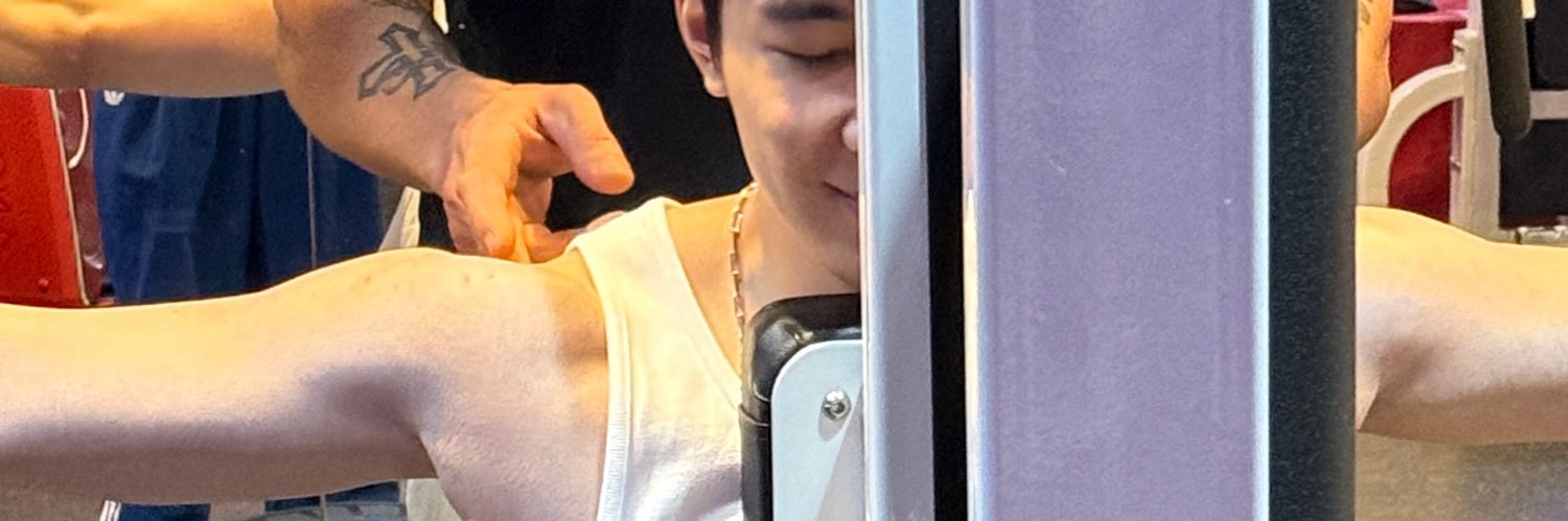 everywonehra's profile banner image