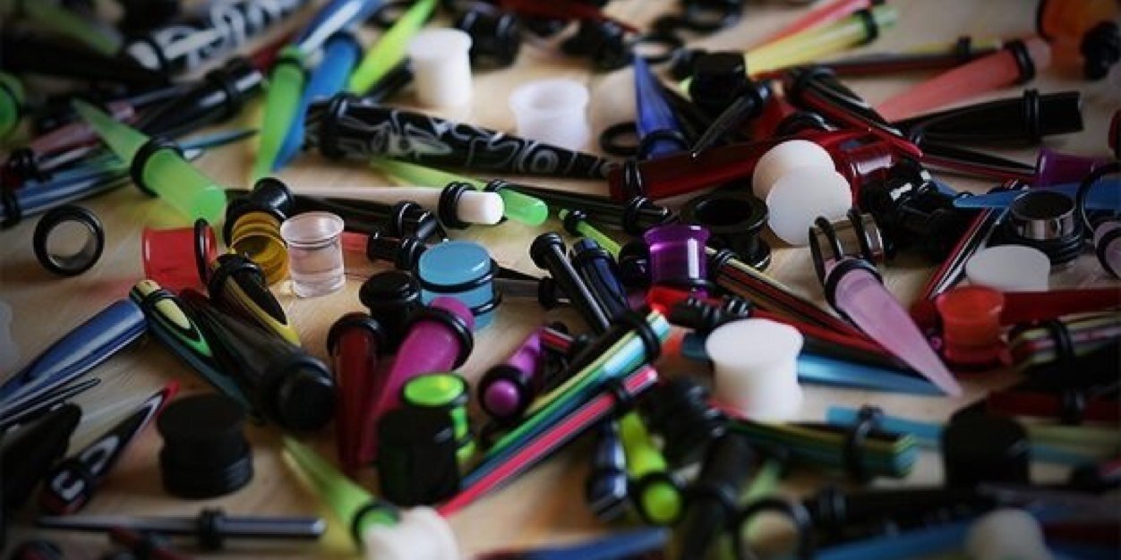 MARIANE CORREIA banner