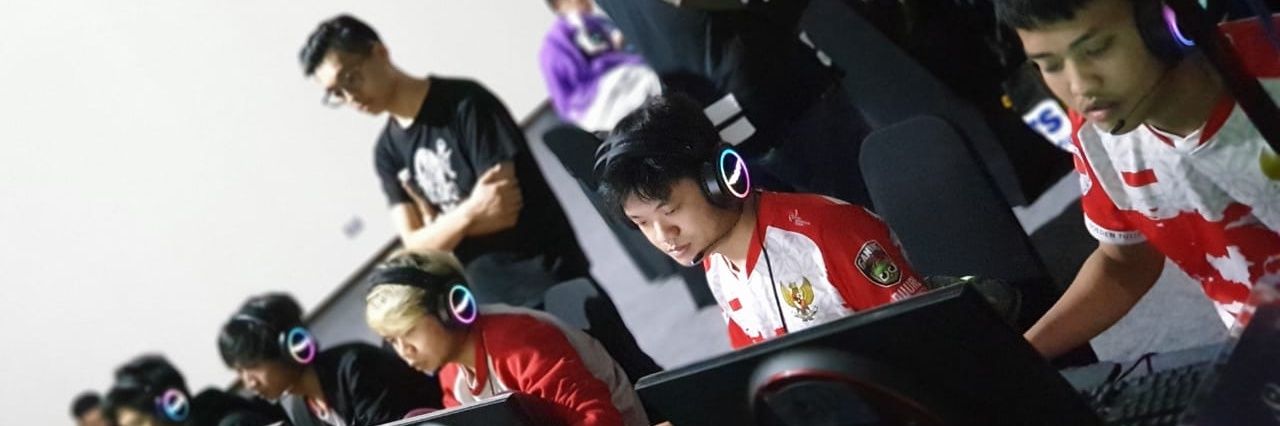 visery12's profile banner image