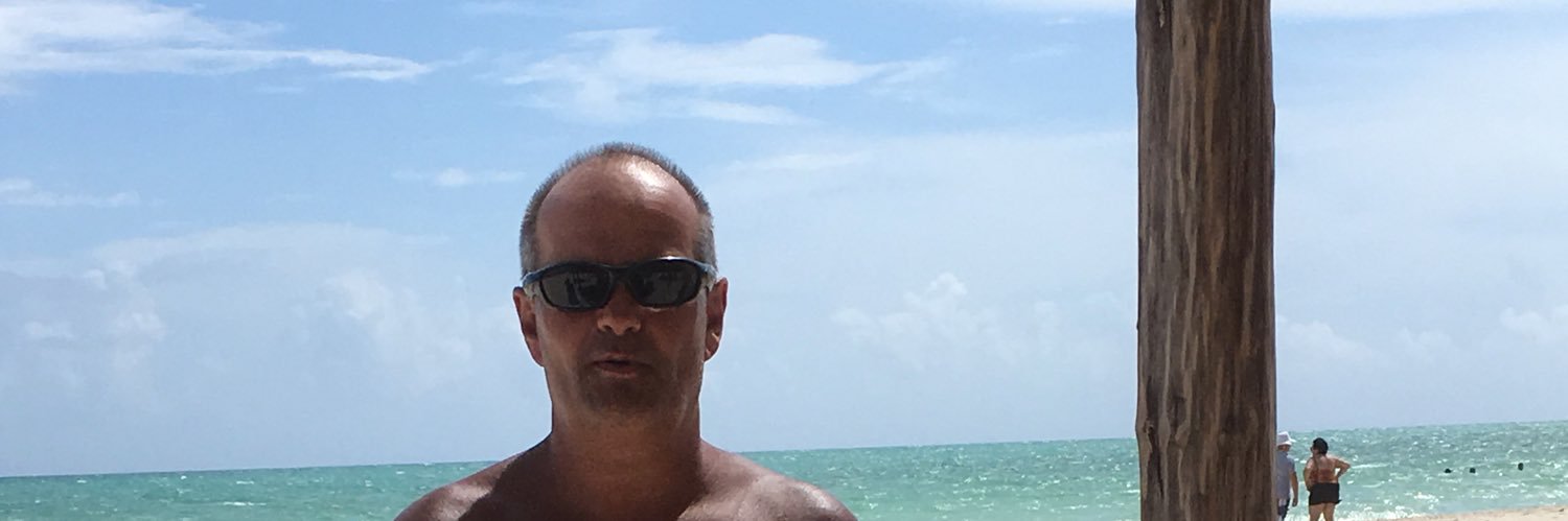 peteclaude's profile banner image