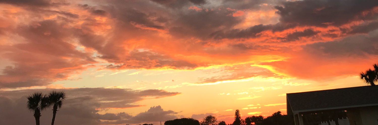 chlo_bro10's profile banner image