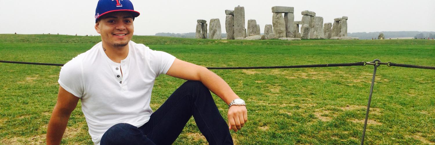 VICHRUIZ10's profile banner image