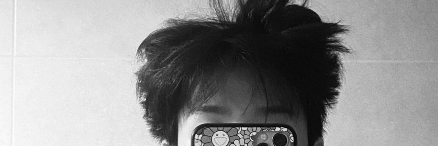 sanniehoon's profile banner image