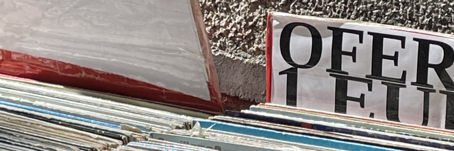 Leticia Santos banner