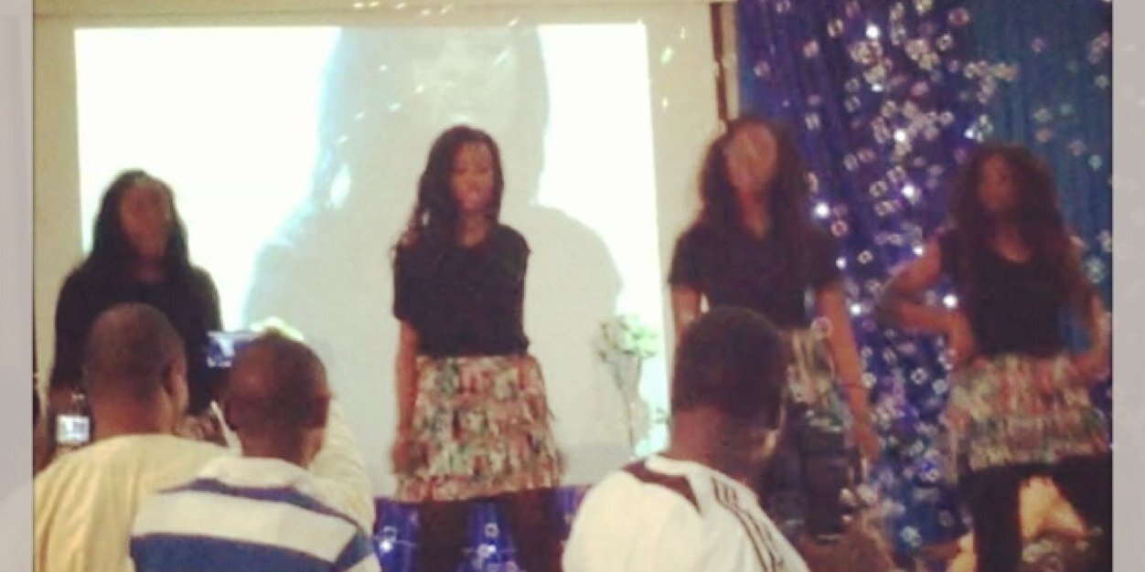 ZainabAO_'s profile banner image