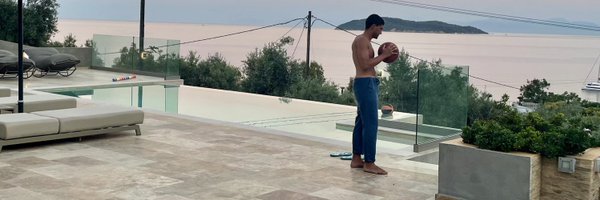 Vincy_45 Profile Banner