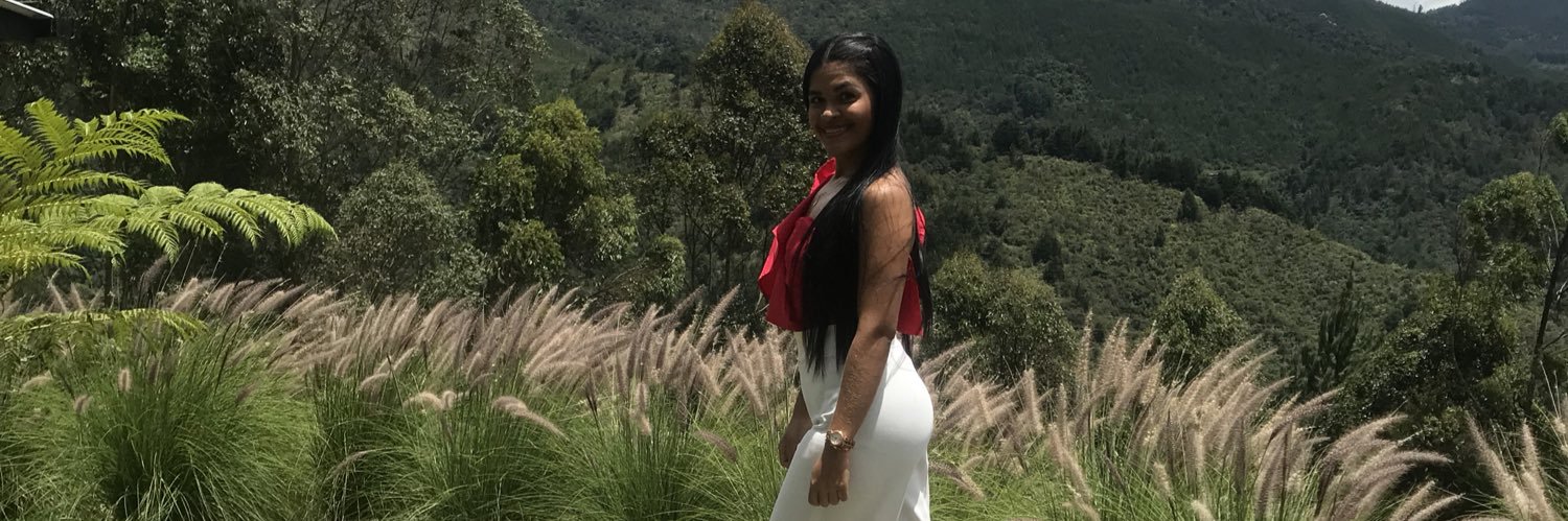 LauraRayo's profile banner image
