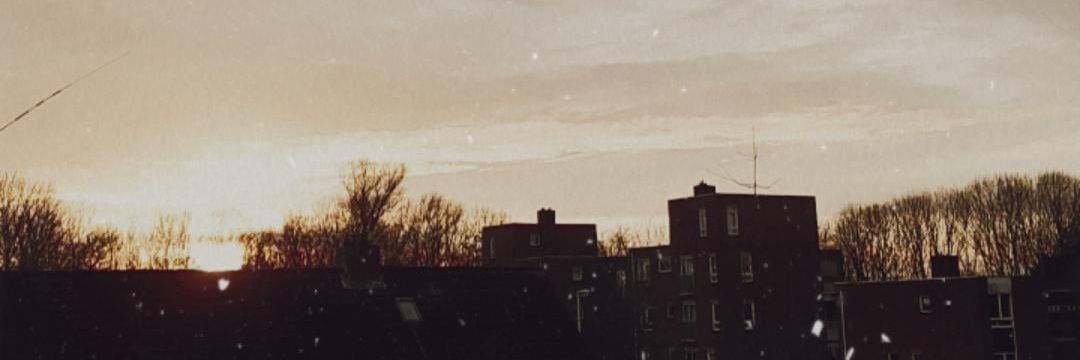 xZekiye's profile banner image