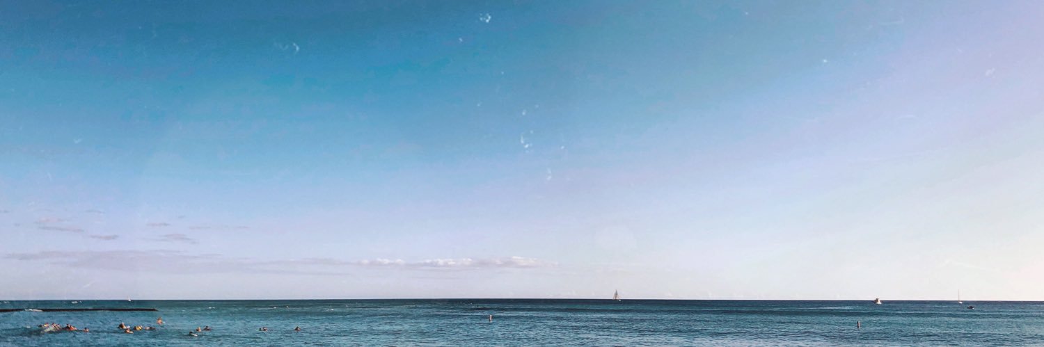 tamarakong's profile banner image