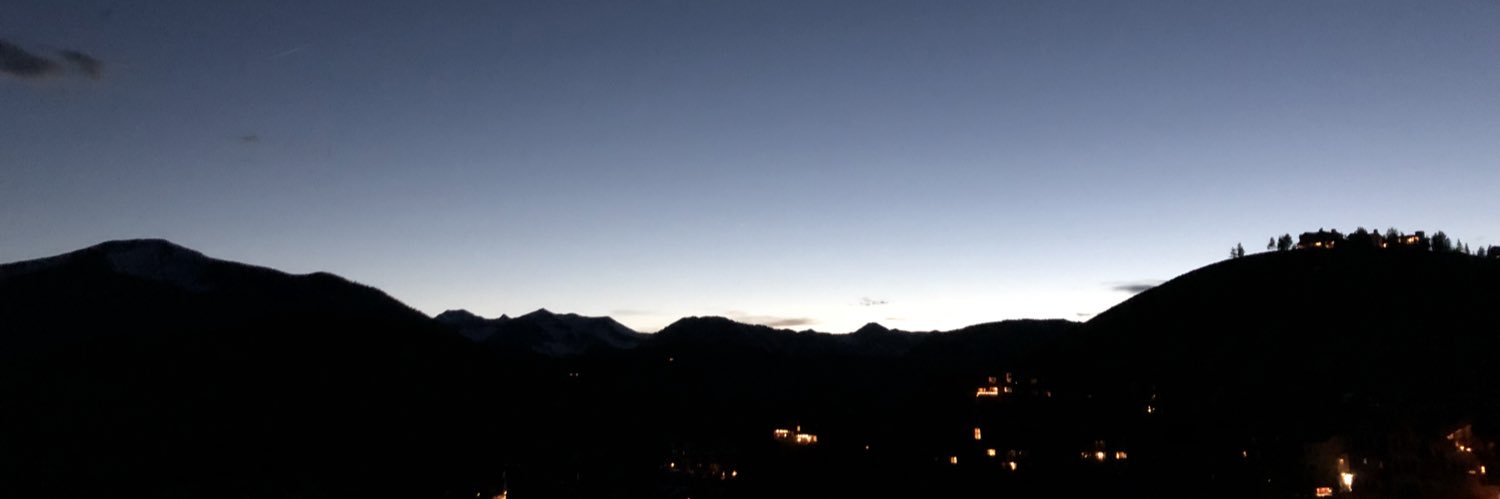 johnnyseale's profile banner image