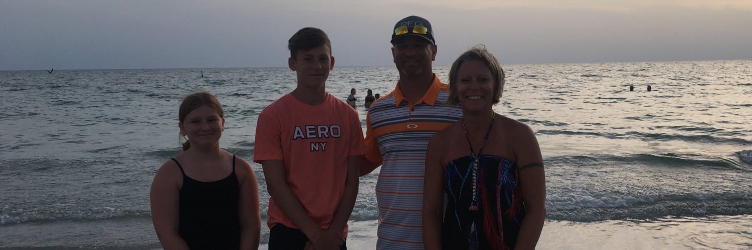 cfetz13's profile banner image