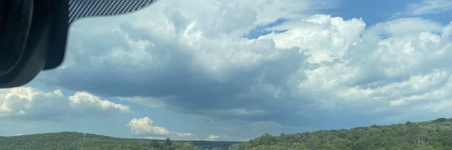 TrendyMe_Z's profile banner image