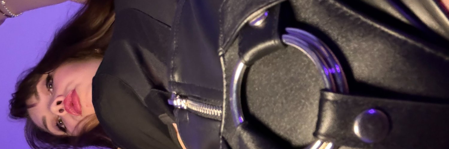 zoeyrulesall's profile banner image