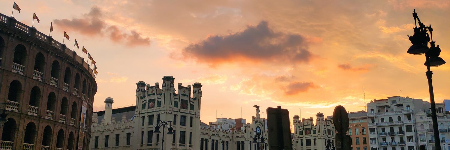 martagmarta's profile banner image