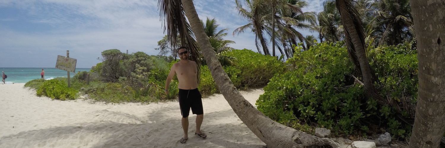 HecDonoso's profile banner image