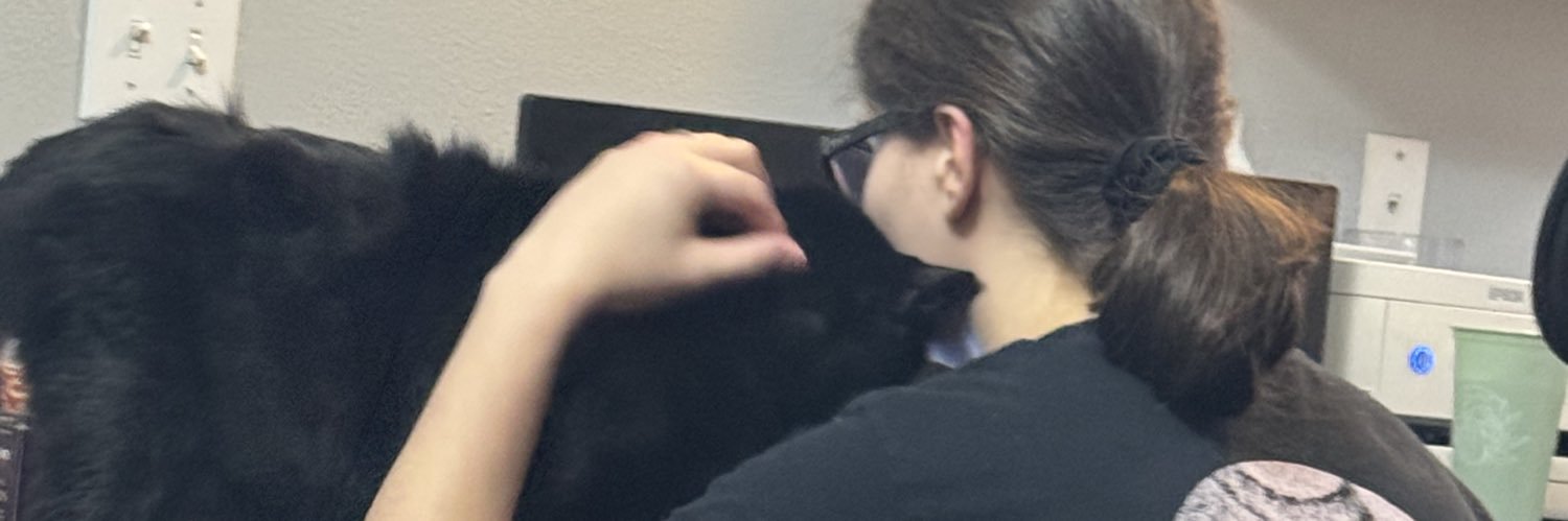 EdieGomezz's profile banner image