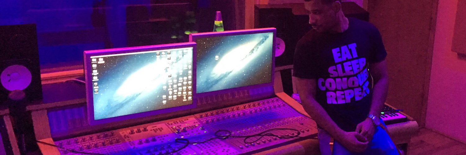 M_rich04's profile banner image