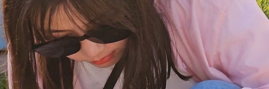 DeYorbelys's profile banner image