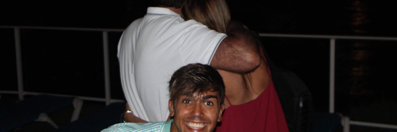 drecaszz's profile banner image