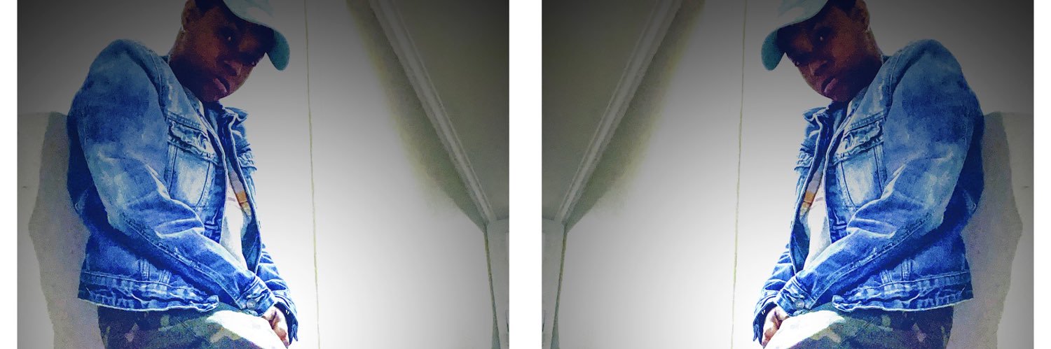 AlluringMo's profile banner image